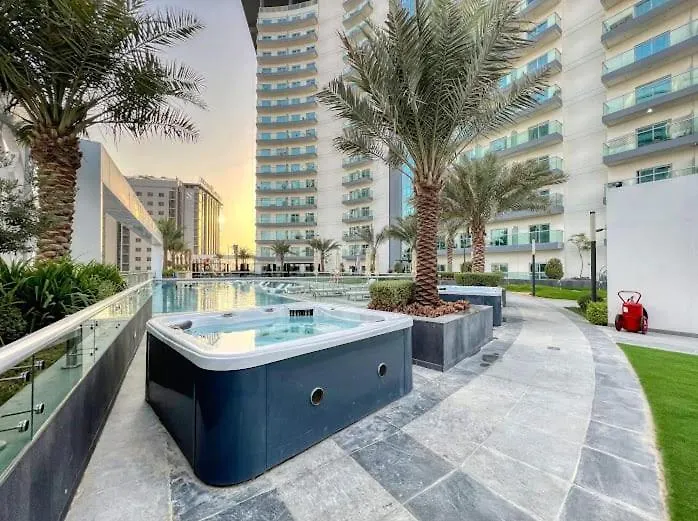 Hotel Escape Time Vacation Homes Dubai