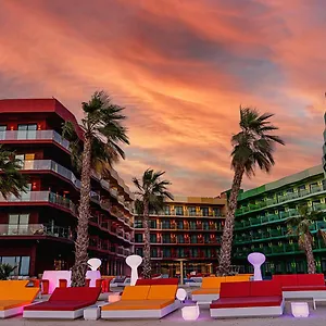 Voco Monaco By Ihg, Adults Only, World Islands Дубай
